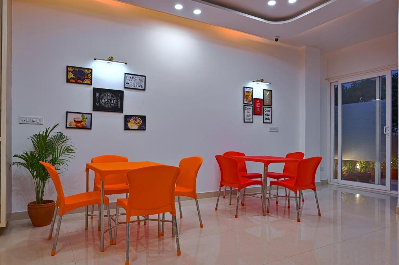 Hotel Golden Stay Amritsar Exterior photo