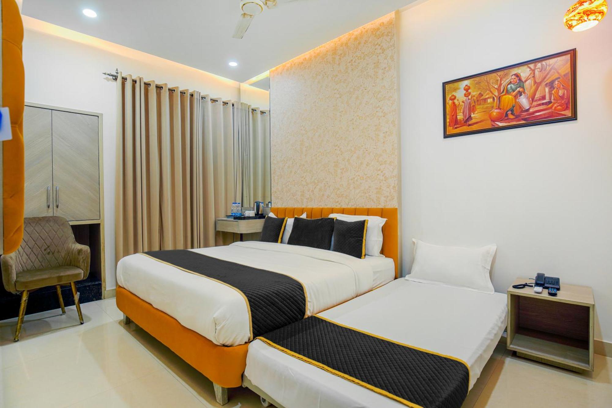 Hotel Golden Stay Amritsar Exterior photo