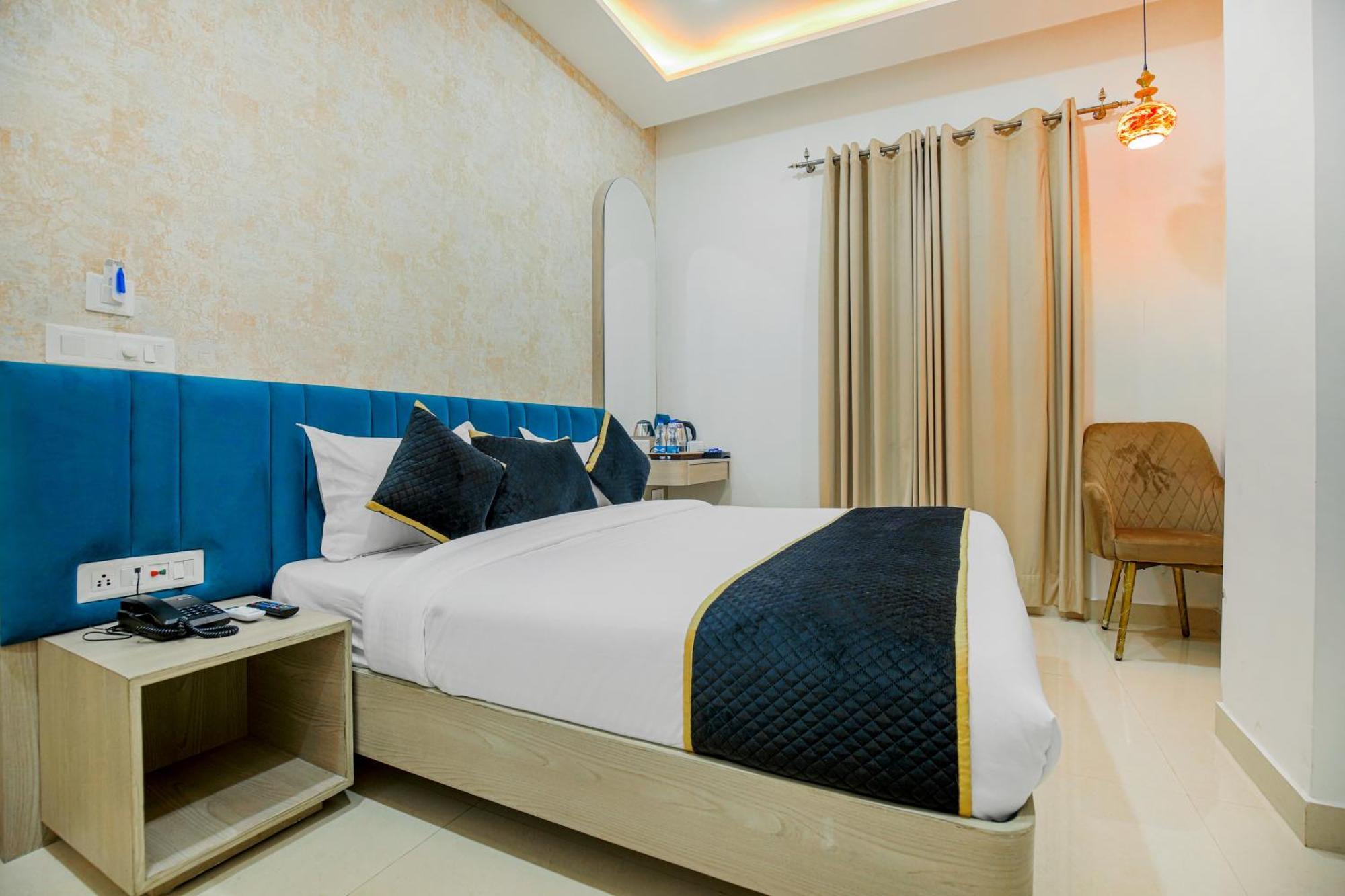 Hotel Golden Stay Amritsar Exterior photo
