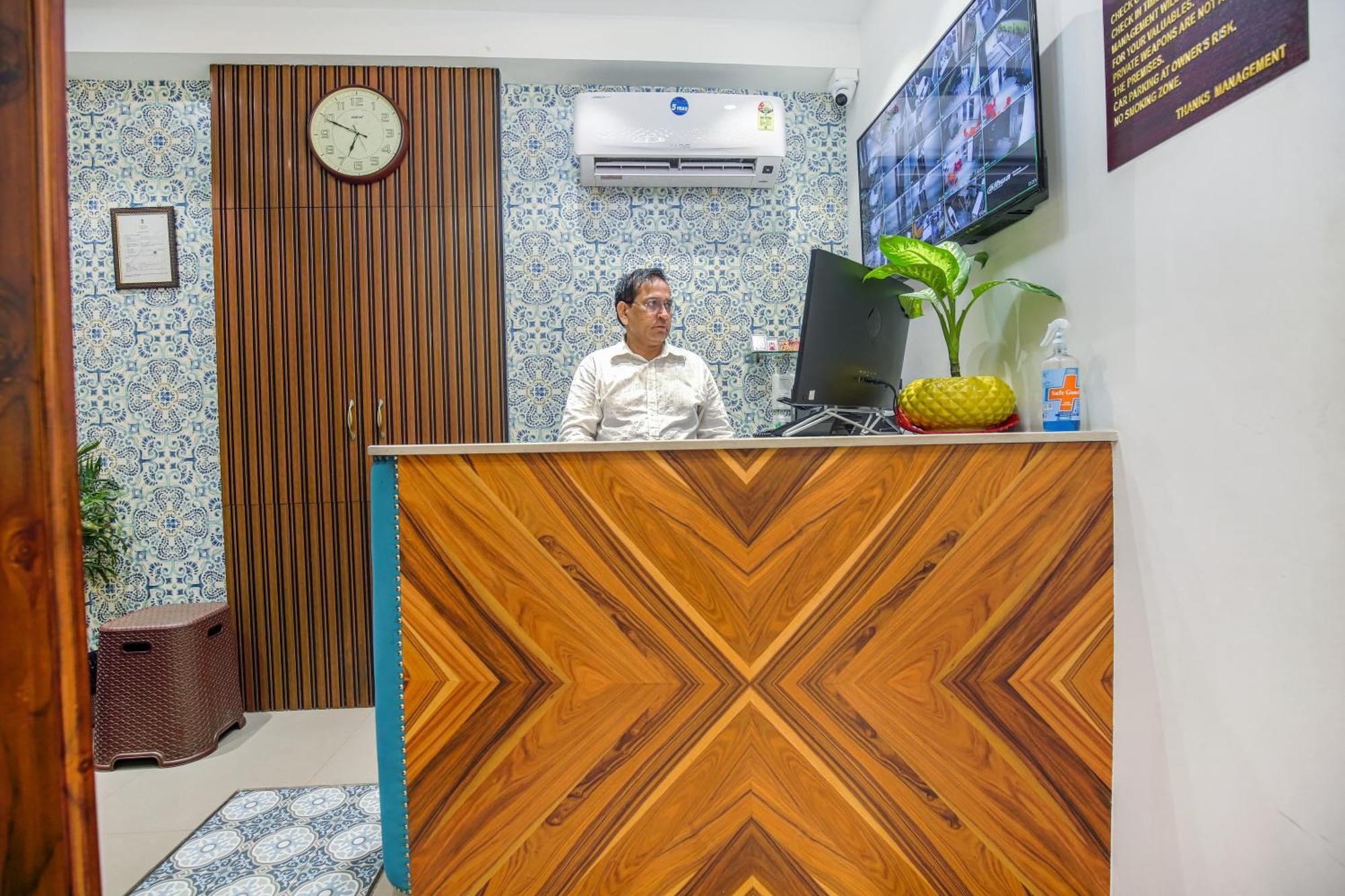 Hotel Golden Stay Amritsar Exterior photo