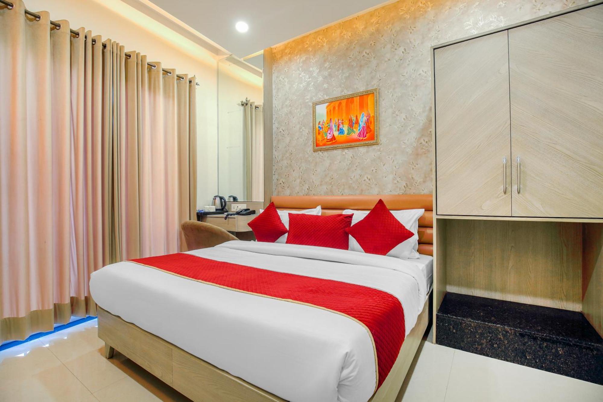 Hotel Golden Stay Amritsar Exterior photo